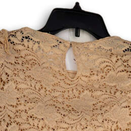 Womens Beige Lace Floral Ruffle Short Sleeve Round Neck Blouse Top Size XS