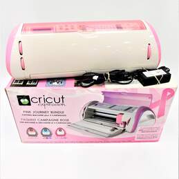 Cricut Expression Pink Journey Bundle Personal Electronic Cutter Machine IOB