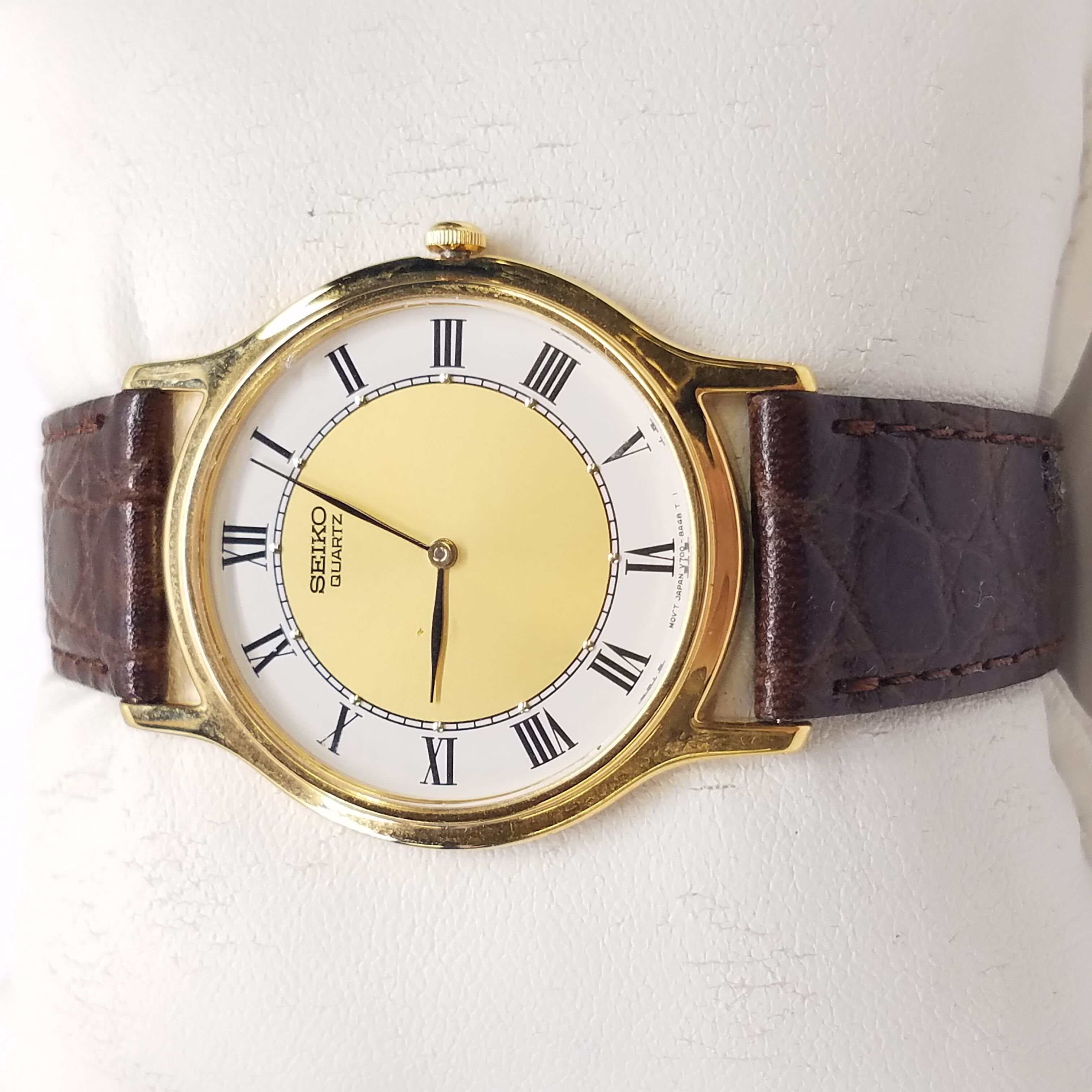 Ladies Watch. Seiko Gold Ladies Watch. Gold Plated Oval Face Seiko Women's  Watch. Waalaa. - Etsy | Gold watches women, Seiko gold, Womens watches