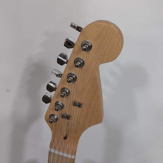 Cobalt Blue Burst 6-String Electric Guitar Stratocaster image number 3