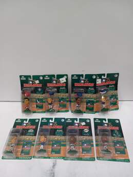 15PC of Assorted Corinthian & Starting Line Up MLB Action Figures alternative image