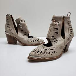 WMNS JEFFREY CAMPBELL 'MACEO' BEIGE STUDDED BOOTIES SIZE 8