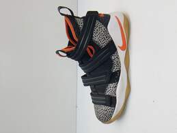Nike LeBron Soldier XI Safari Atmosphere Grey Team Orange Sneaker Size 5.5Y alternative image