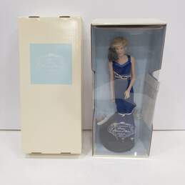 The Franklin Mint Diana Princess of Wales Porcelain Portrait Doll
