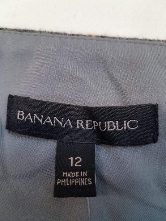 Banana Republic Women's Gray Checkered Skirt Size 12 image number 5