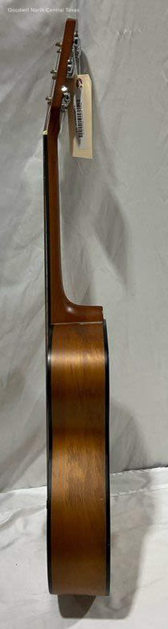 Fender Acoustic Guitar - Squire image number 4