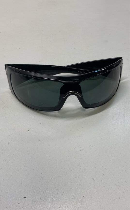 Gucci Black Sunglasses - Size One Size image number 1
