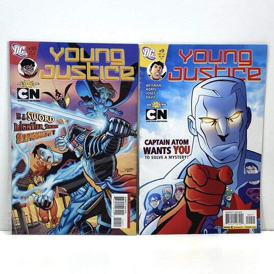 DC Young Justice Comic Books image number 2