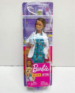 Mattel Barbie Bundle Lot Of 2 NIP alternative image
