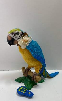 Hasbro Furreal Friends Squawkers Mccaw Parrot #77182