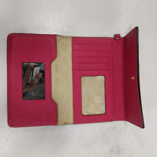 Women's Pink Kate Spade Wallet image number 2