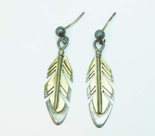 Les Hill Dine Navajo 925 Silver Two Tone Feather Drop Dangle Earrings 3.5g image number 1