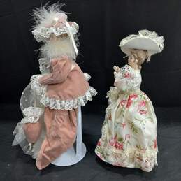 Set of 2 Assorted Vintage Victorian Style Dolls alternative image