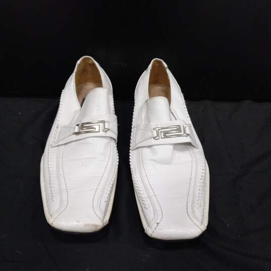 Salvanni Slip-On White Leather Dress Shoe Size 11 image number 1