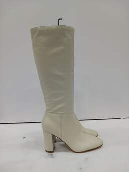 Marc Fisher Women's Heeled White Tall Boots Size 8.5M