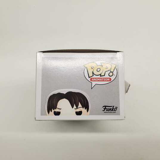 Funko Attack On Titan Pop! Animation Cleaning Levi Vinyl Figure Hot Topic  Exclusive