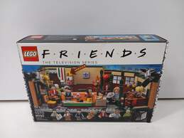 LEGO Friends Central Perk Set #21319