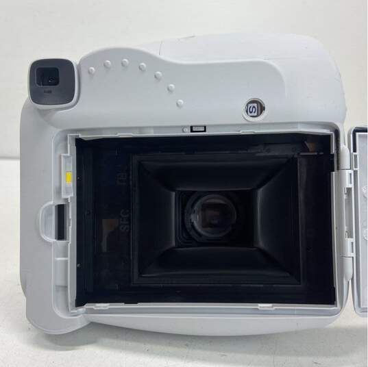 Fujifilm Instax Mini 9 Instant Camera with Case image number 7