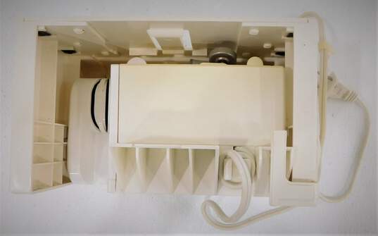  Black & Decker EC600 Spacemaker Under-Counter Can Opener : Home  & Kitchen