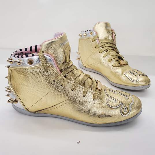 SAMPLE Melody Ehsani x Reebok Womens Metallic Gold Python Love Sneakers Size 9.5 image number 3