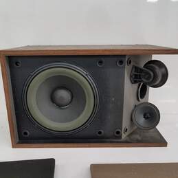 Bose 301 Series II Right Speaker alternative image