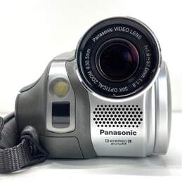 Panasonic PV-GS36 MiniDV Camcorder alternative image