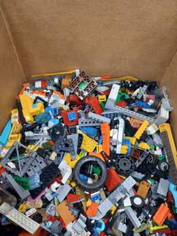 9.0 Lbs of Assorted Toy Building Blocks