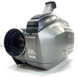 Panasonic Palmcorder PV-L580D VHS-C Camcorder