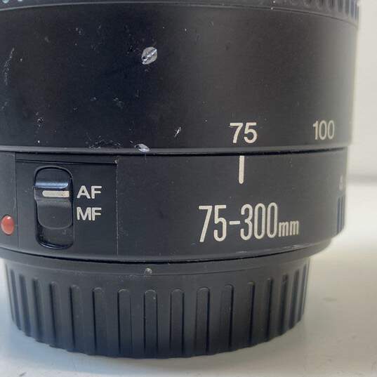 Canon EF 75-300mm 1:4-5.6 III Zoom Camera Lens image number 2