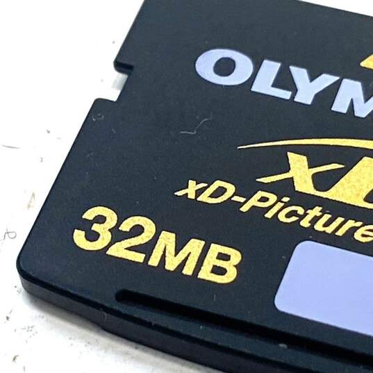 Olympus xD-Picture Card 32MB Memory Card image number 2