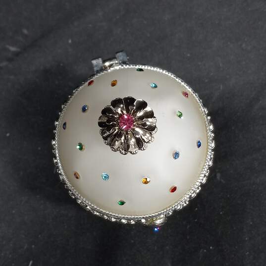 Vintage Faux Gem Stone Frosted Glass Pedestal Egg Ring Holder IOB image number 3