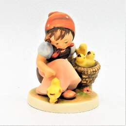 Vintage Goebel Hummel "Chick Girl" #57/1 & "Easter Greetings" #378 Figurines alternative image