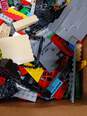 Lot of 7lbs of Assorted Building Blocks image number 4