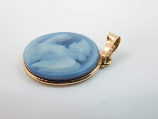 14K Yellow Gold Carved Blue Agate Angel Cameo 1.6g image number 2