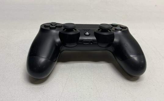 Sony Playstation 4 controller - Jet Black image number 1
