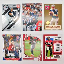 6 Tom Brady Football Cards Patriots Buccaneers