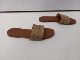 Carolina Herrera Women's Brown/Beige   Slippers Size 6.5 alternative image