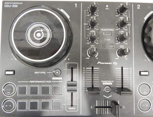CONTROLADORA DJ PIONEER DDJ200