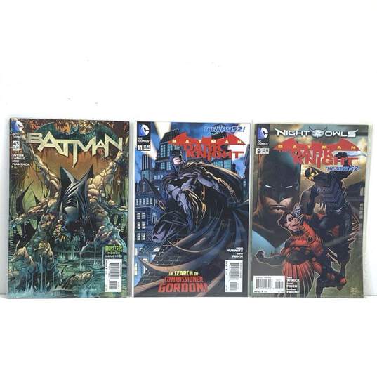 DC Batman Comic Books image number 3