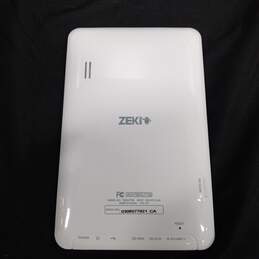 White Zeki Android Tablet alternative image