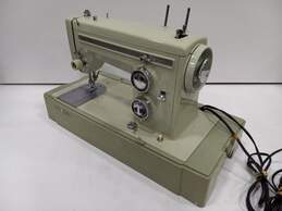 Sears Kenmore Sewing Machine 158.14000 alternative image