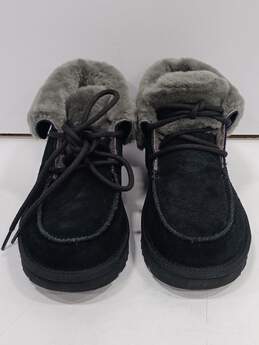 WOMEN'S BLACK & GRAY UGG BOOTS SIZE 8