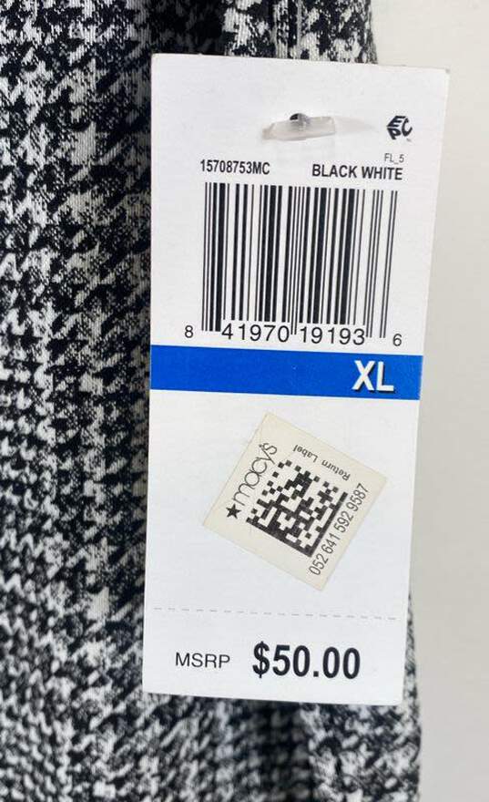 NWT Soho Apparel Womens Black White Houndstooth Flat Front Ankle Pants Size XL image number 4