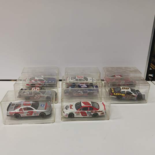 Lot of 8 Nascar Die-Cast Sports Cars with Cases image number 1