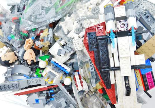 5.8 LBS LEGO Star Wars Bulk Box image number 2