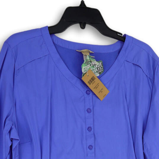 NWT Womens Blue Henley Neck Pleated Long Sleeve Tunic Blouse Top Size XXL image number 3