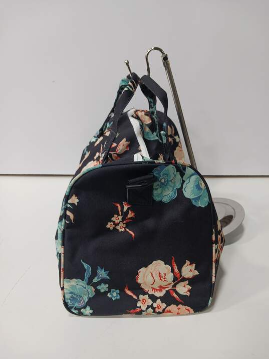 Herschel Floral Black Duffle Bag image number 3