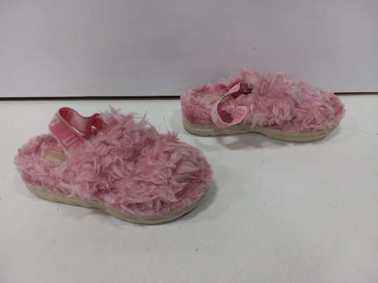 Ugg Women's Fluff Sugar Pink Sling-Back Style Sandal Size 9 image number 2