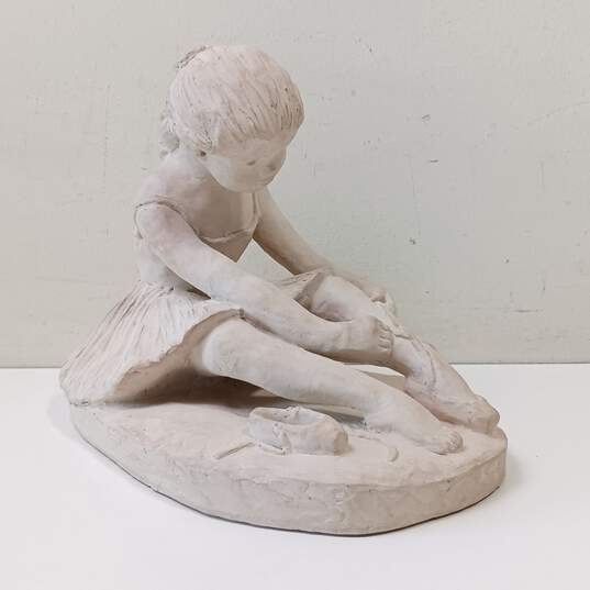 Ceramic Ballet Dancer Statue image number 2
