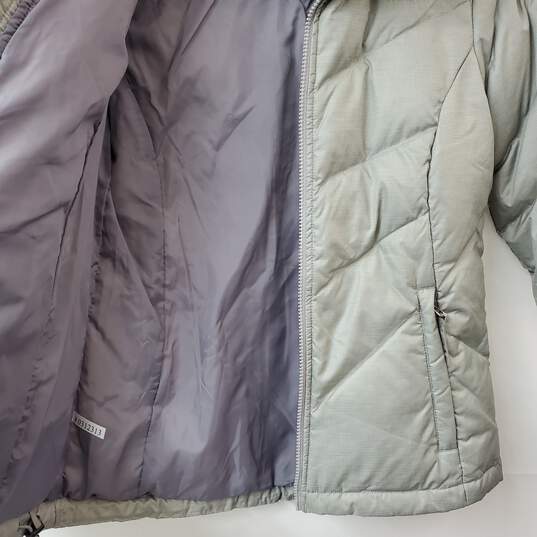 The North Face Silver Full Zip Quilted Puffer Jacket S/P image number 4